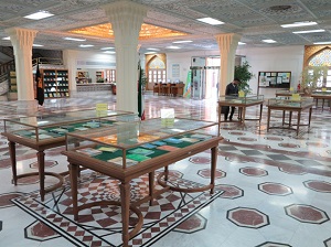 نمایشگاه کتاب‌های خطی، چاپ سنگی و چاپی در کتابخانه مرکزی آستان قدس 