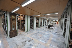 نگهداری 750 نهج‌البلاغۀ خطی در کتابخانۀ مرکزی آستان قدس