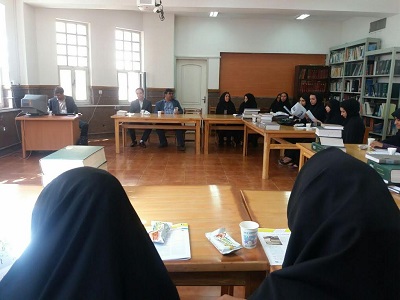 جلسه معارفه  دانشجویان علم اطلاعات و دانش‌شناسی دانشگاه قم برگزار شد