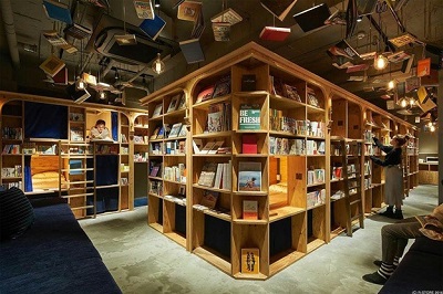 هتل کتابخانه‌ای در ژاپن + تصاویر