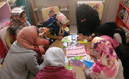 برنامه‌های کتابخانه عمومی شهید چمران شهرستان بهارستان تهران برای کودکان