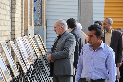 برگزاری نمايشگاه «اسناد قیام مردم یزد در دهم فروردین 1357»  در مسجد حظیره یزد