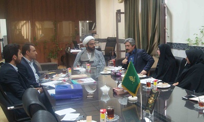 جلسه مشترک کتابخانه‌های عمومی فارس و کتابخانه تخصصی و مرکز پژوهشی آستان احمدی و محمدی (ع) برگزار شد
