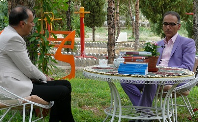 حضور مدیرکل کتابخانه های عمومی استان سمنان در برنامه زنده «یه صبح تازه» سیمای مرکز استان