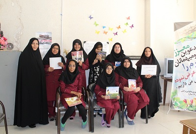 دانش‌آموزان معلول بافقی در استان یزد میزبان نشست کتاب‌خوان شدند