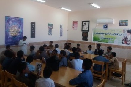 نشست کتاب‌خوان کتابخانه عمومی عتره النبی مهرستان سیستان و بلوچستان برگزار شد