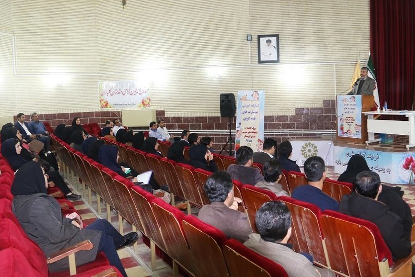 کارگاه آموزشی مهارت‌های قصه‌گویی در سنندج کردستان برگزار شد