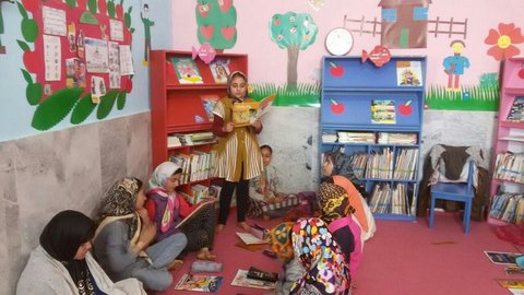کتابخانه حضرت معصومه(س) در خراسان شمالی میزبان جشن انقلاب کودکان روستای چهل حصار شد