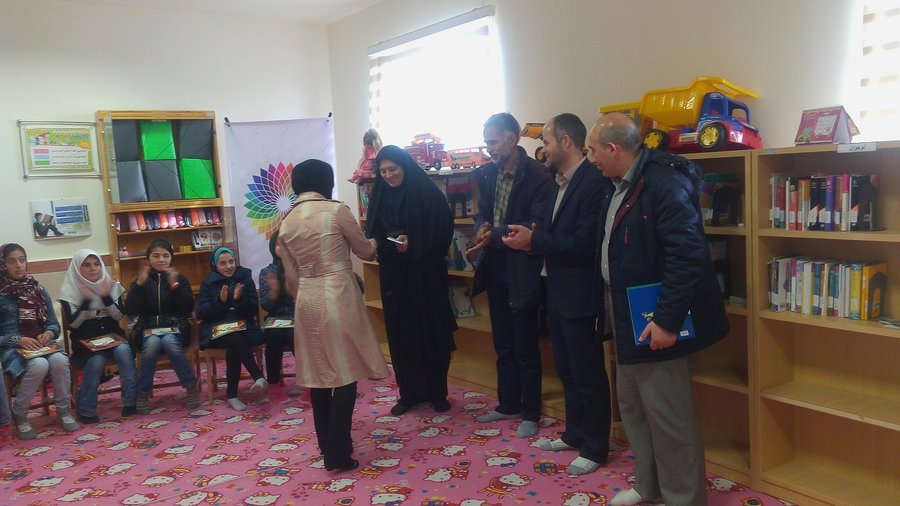 طرح «باهم بخوانیم» در کتابخانه عمومی روستایی آراللو در استان اردبیل اجرا شد