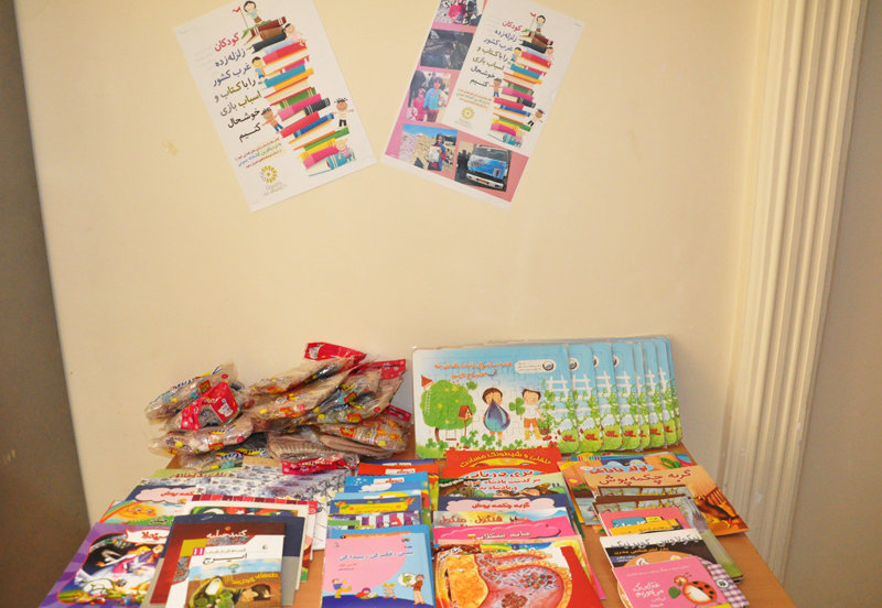 ارسال کتاب، اسباب بازی و پوشاک از سوی خراسان جنوبی به مناطق زلزله زده