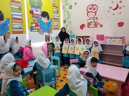 مدرسه عزت سعادت در استان البرز میهمان کتاب‌خوان شد
