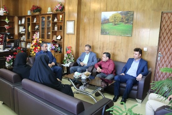 دیدار فرماندار شهرستان شاهرود با مدیرکل کتابخانه‌های عمومی استان سمنان