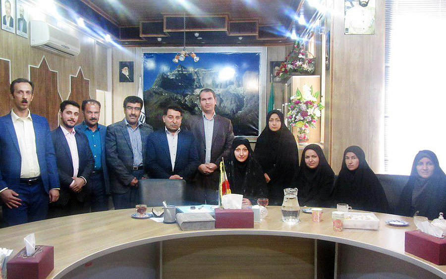 دیدار فرماندار تفت یزد در دیدار مسئولان کتابخانه‌های عمومی