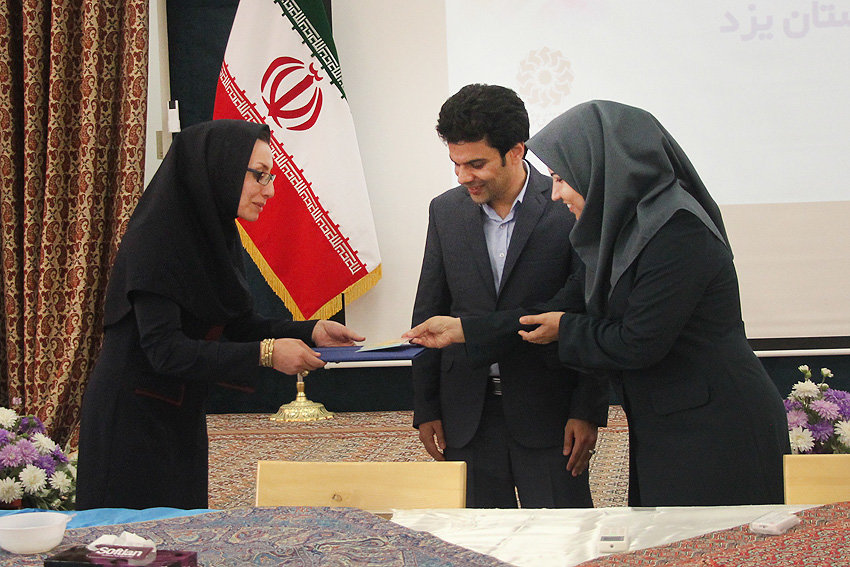 برگزاری دوره آموزشی رابطان روابط عمومی اداره کتابخانه‌های شهرستان‌های استان یزد