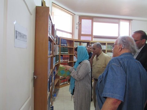 بازدید خیر کتابخانه ساز از کتابخانه مهدوی زنجان
