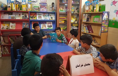 برگزاری نشست جمع خوانی کتاب «مهمان خراسان» در کتابخانه شهید بهشتی خراسان