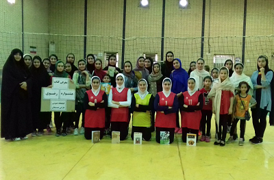 معرفی منابع جشنواره کتابخوانی رضوی با حضور هیئت والیبال بانوان در خوزستان