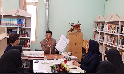نشست هم‌اندیشی مسئولین کتابخانه‌های مشارکتی شهرداری کرج برگزار شد