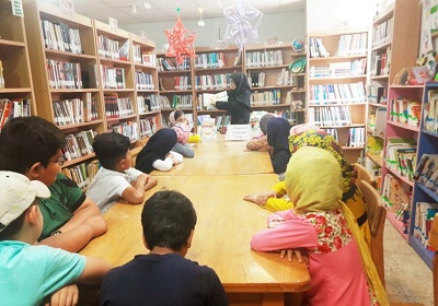 نشست معرفی کتاب در کتابخانه عمومی خاتم شوش در خوزستان
