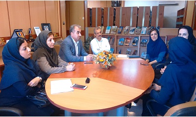 بازدید انجمن کتابداری فارس از کتابخانه تخصصی شرکت سهامی آب منطقه‌ای فارس