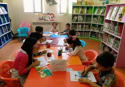 حضور کودکان و نوجوانان استان مرکزی در برنامه‌های کتابخانه‌های عمومی