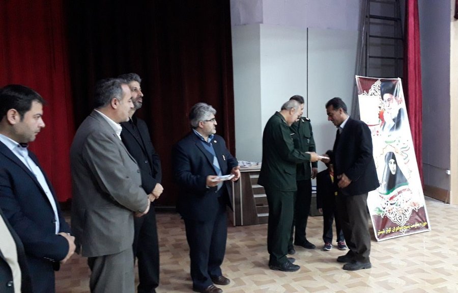 آیین اختتامیه مسابقه خلاصه نویسی کتاب «سلام بر ابراهیم» در آذربایجان شرقی برگزار شد