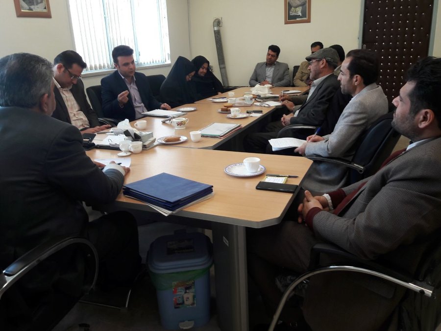  جلسه انجمن کتابخانه‌های عمومی شهرستان گرمسار استان سمنان برگزار شد