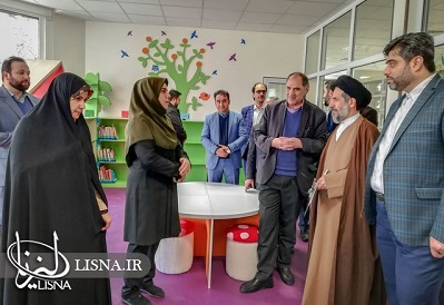 کتابخانه گردی در کتابخانه باباطاهر تهران +عکس