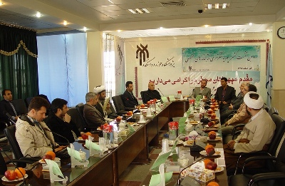 دومین نشست کتابخانه های تخصصی استان قم برگزار شد