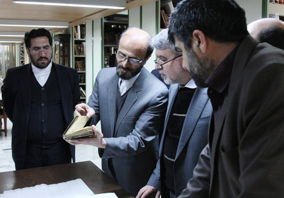 کتابخانه آستان قدس؛ مایه افتخار ملی و فراملی 