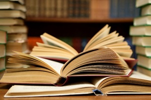 اختتامیه جشنواره کتاب سال دانشجویی 25 آبان برگزار می شود