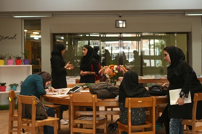 استقبال دانشجویان از روز کتابخانه‌های دانشگاه شهیدبهشتی 