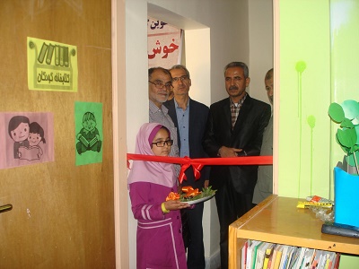 افتتاح باشگاه کتاب و کتاب خوانی در کتابخانه دانش خورموج