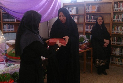  اولین جشنواره «سبزانه کتاب»  با خلاقیت کتابدار روستای زاغه همدان برگزار شد