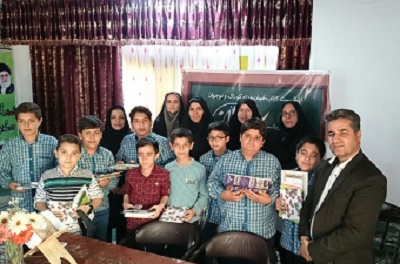 اولین نشست کتابخوان مدرسه ای کتابخانه شهیدمطهری اسلامشهر برگزار شد. 
