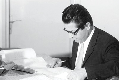 امیر حسین آریانپور؛ نویسنده ای که به دنبال فردایی روشن بود