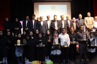 از ۳۸ برگزیده استانی هفتمین جشنواره کتابخوانی رضوی استان ایلام تقدیر شد