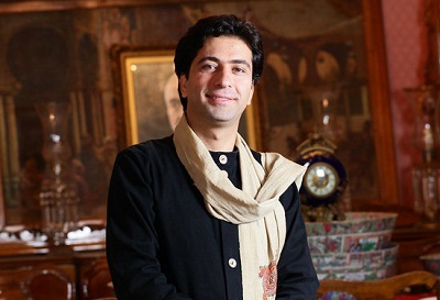 کتابی شیرین و جذاب با داستانها و شخصیتهای مختلف واقعی یا تخیلی کتابی شیرین و جذاب با داستانها و شخصیتهای مختلف واقعی یا تخیلی