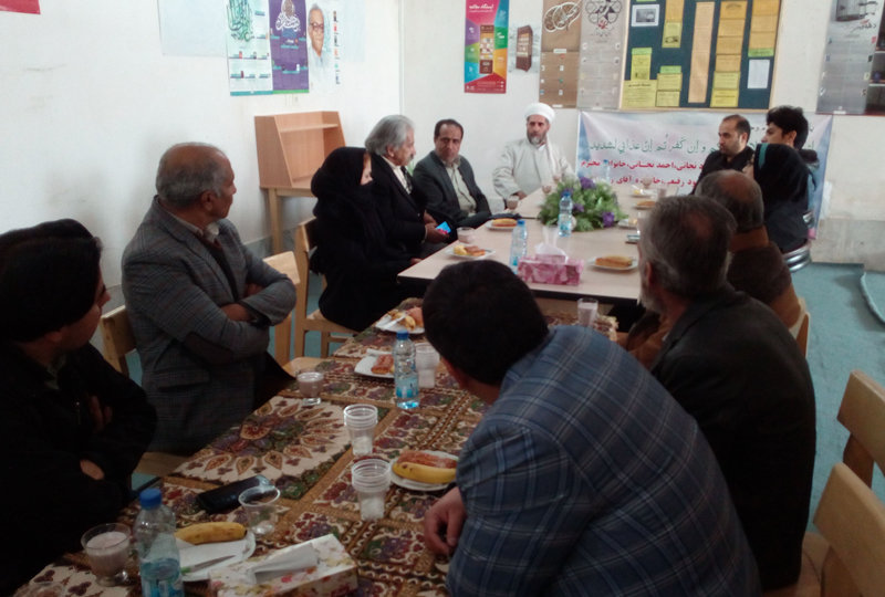 روستای درمیان در استان خراسان جنوبی صاحب کتابخانه میشود روستای درمیان در استان خراسان جنوبی صاحب کتابخانه میشود