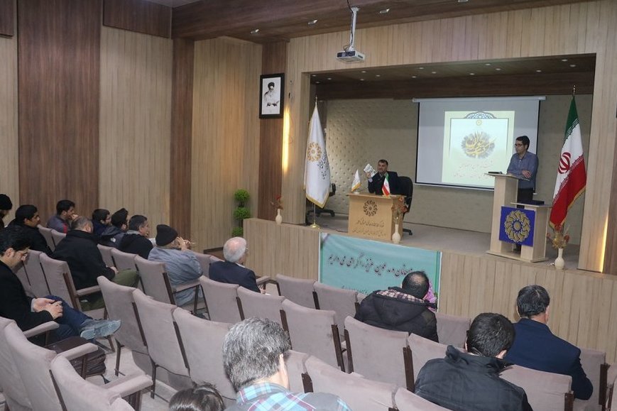 نشست کتاب‌خوان ویژه نویسندگان خراسان شمالی برگزار شد