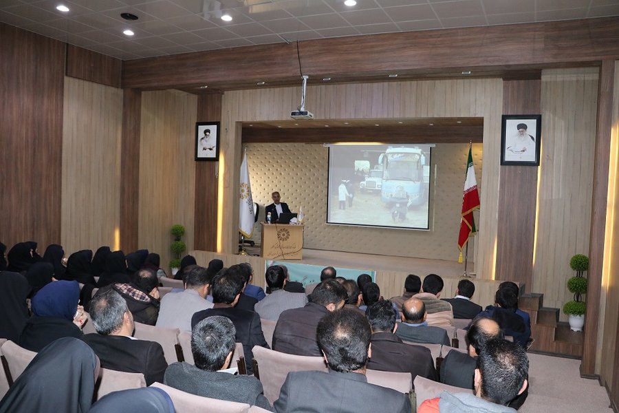 دوره آموزشی «مدیرت بحران در کتابخانههای عمومی» در خراسان شمالی برگزار شد دوره آموزشی «مدیرت بحران در کتابخانههای عمومی» در خراسان شمالی برگزار شد