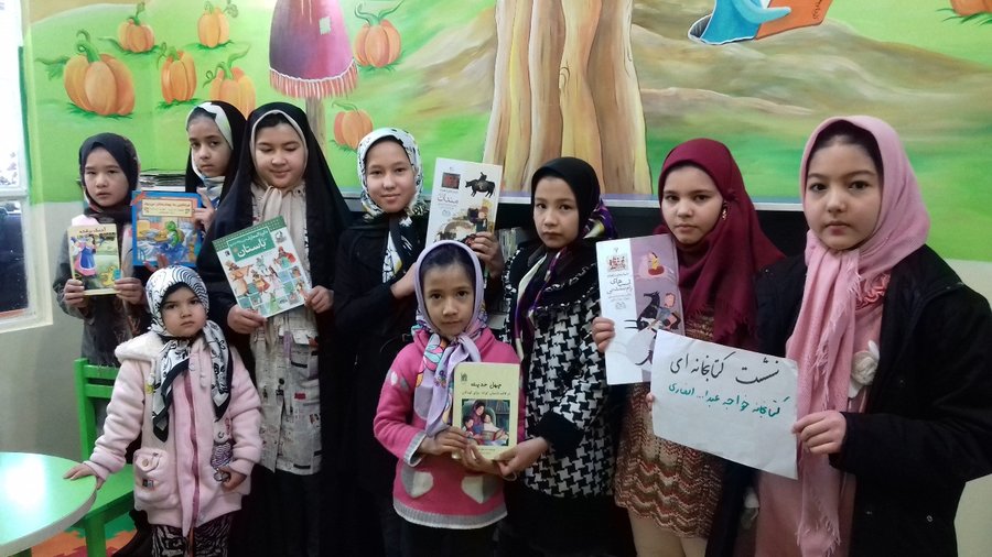 سه نشست کتاب‌خوان در شهر مشهد استان خراسان رضوی برگزار شد