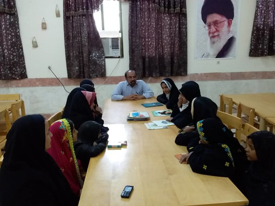 دیدار مدیرکل کتابخانه‌های عمومی سیستان و بلوچستان با اعضای کودک کتابخانه آل رسول