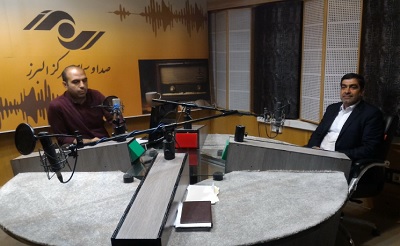 تشریح هشتمین جشنواره کتابخوانی رضوی در برنامه رادیویی کنار کرهرود استان البرز تشریح هشتمین جشنواره کتابخوانی رضوی در برنامه رادیویی کنار کرهرود استان البرز