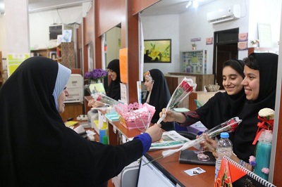 حضور مدیرکل کتابخانه عمومی مازندران در کتابخانه عمومی جمشید احمدی قائمشهر