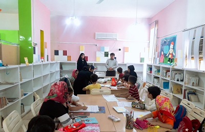 برگزاری مسابقه نقاشی جشنواره کتابخوانی رضوی توسط کودکان هفتکلی در خوزستان