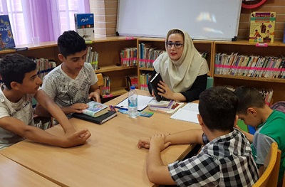 آموزش قواعد شعر در کتابخانه شهید کاشانی