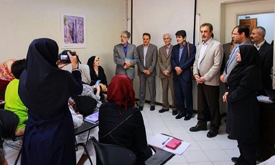 بازدید رئیس بنیاد سعدی از کلاس‌های هشتادوپنجمین دوره دانش‌افزایی زبان فارسی