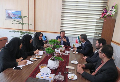 دیدار مدیرکل کتابخانه های عمومی استان لرستان با فرماندار شهرستان الیگودرز دیدار مدیرکل کتابخانه های عمومی استان لرستان با فرماندار شهرستان الیگودرز