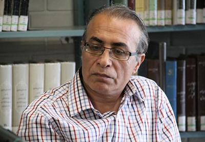 نویسندگان مانند ورزشکاران افتخار ملی به حساب می آیند